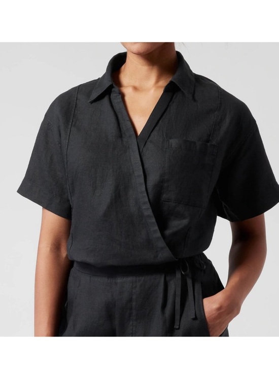 Athleta Tops - Athleta Playa Linen Tie Top Women’s XS Black Wrap Crop Shirt